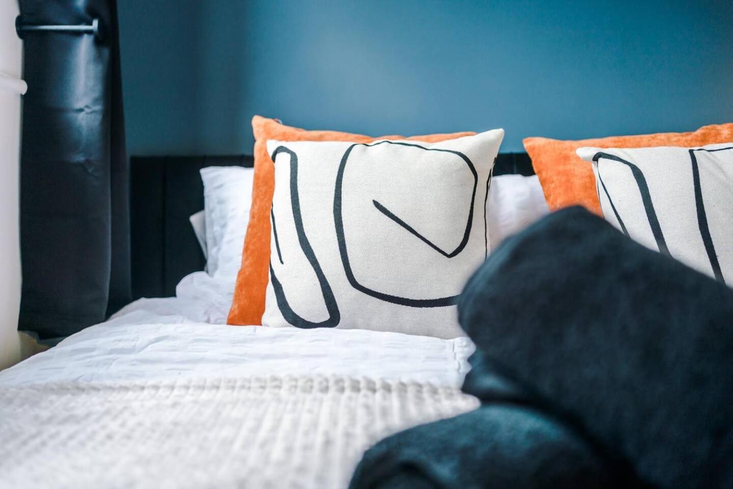 Cozy And Stylish 1 Bedroom Flat In *